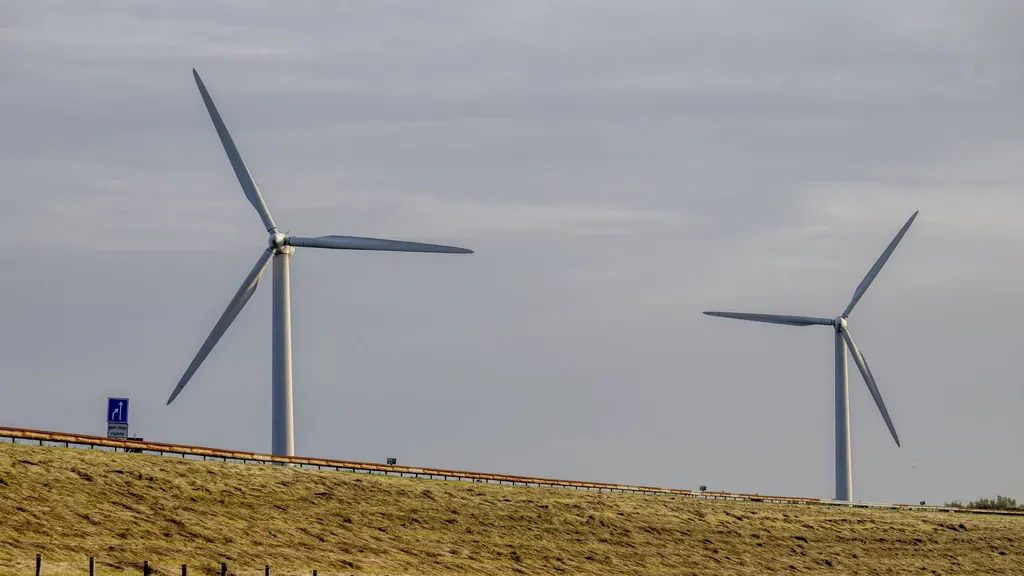 Trading in controversial Ratelband junior green fund halted