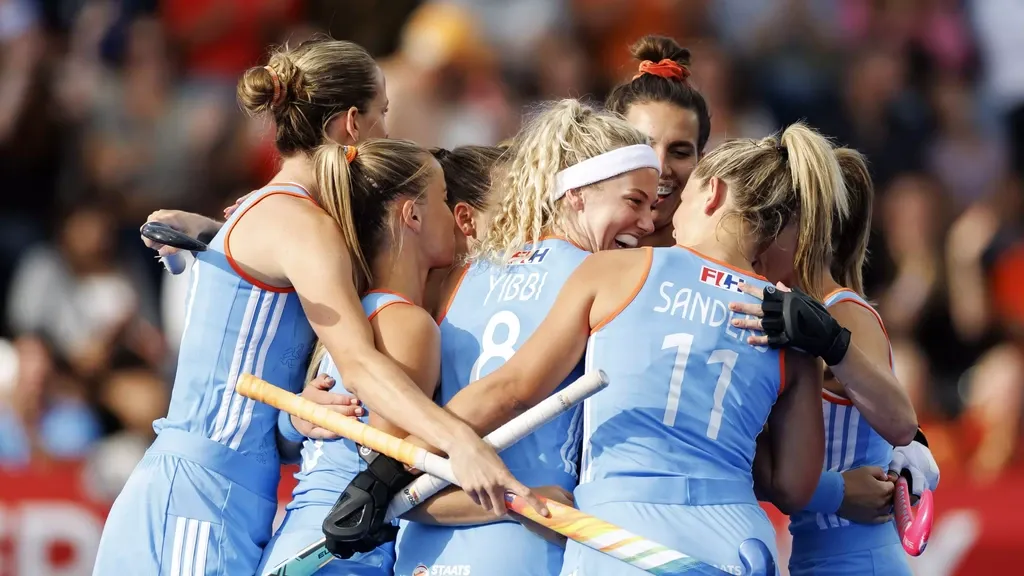 Dutch hockey women already certain of World Cup semi-finals after clinical penalty corners against India