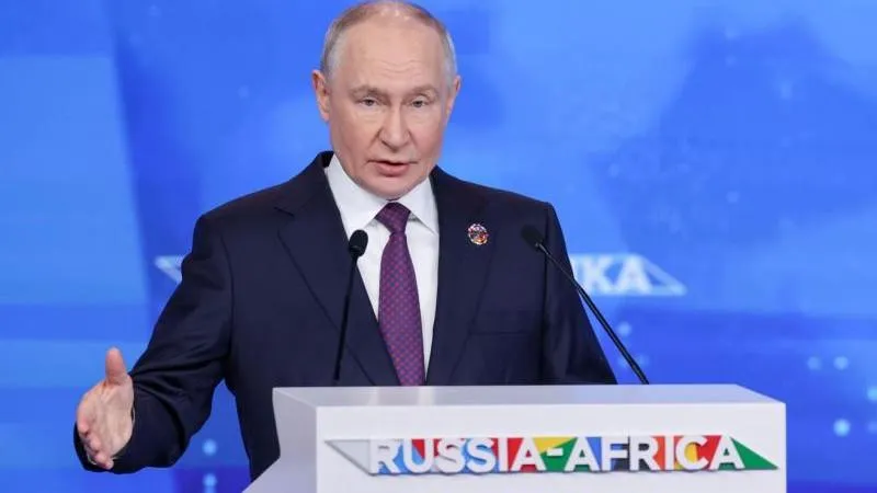 Putin invites African airlines to launch flights to Russia, boosting ties