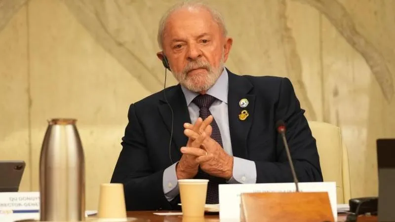 Lula da Silva to Take Part in TV Debates Bolsonaro Declined