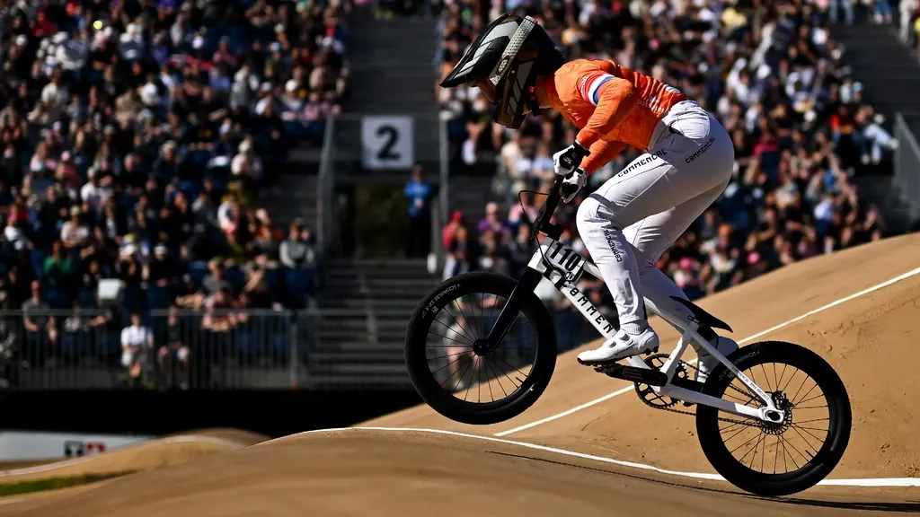 BMX rider Laura Smulders storms to 31st World Cup win and takes lead in the standings