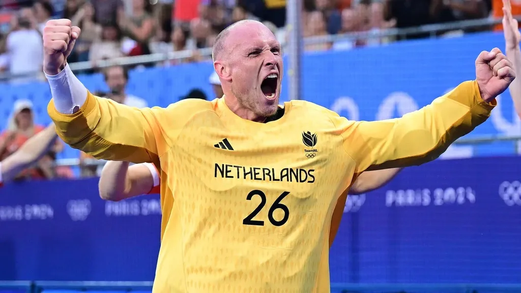 Surprising comeback for goalkeeper Blaak after bluntly ‘oer-Hollands’ bargaining