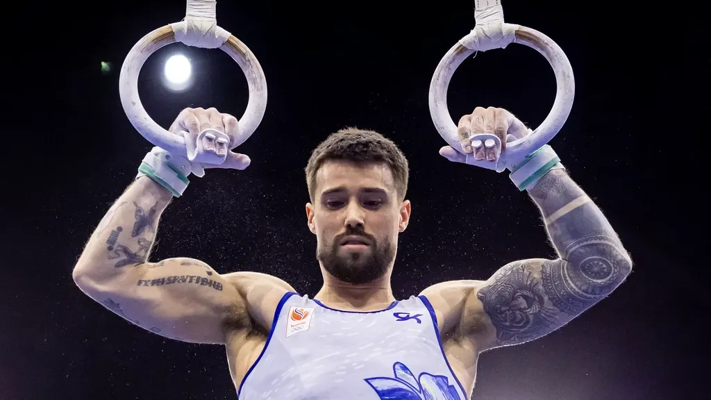 Dutch men's gymnasts seventh in team final — Japan takes world title after dramatic finish, Russia strong with silver