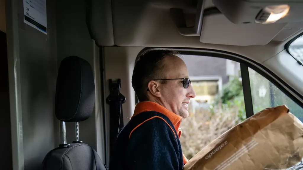 Bol and Bijenkorf resume deliveries after cyberattack at CEVA Logistics in Waalwijk