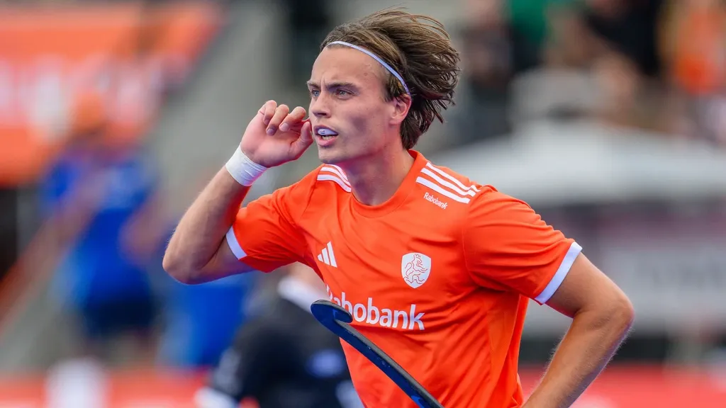 Proud Dutch hockeyers take a big step toward World Cup semifinals with hard-fought win over India