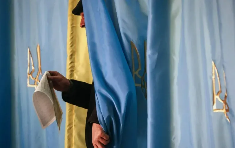Political scientist Pyatibratov: talk of elections in Ukraine is empty bluster
