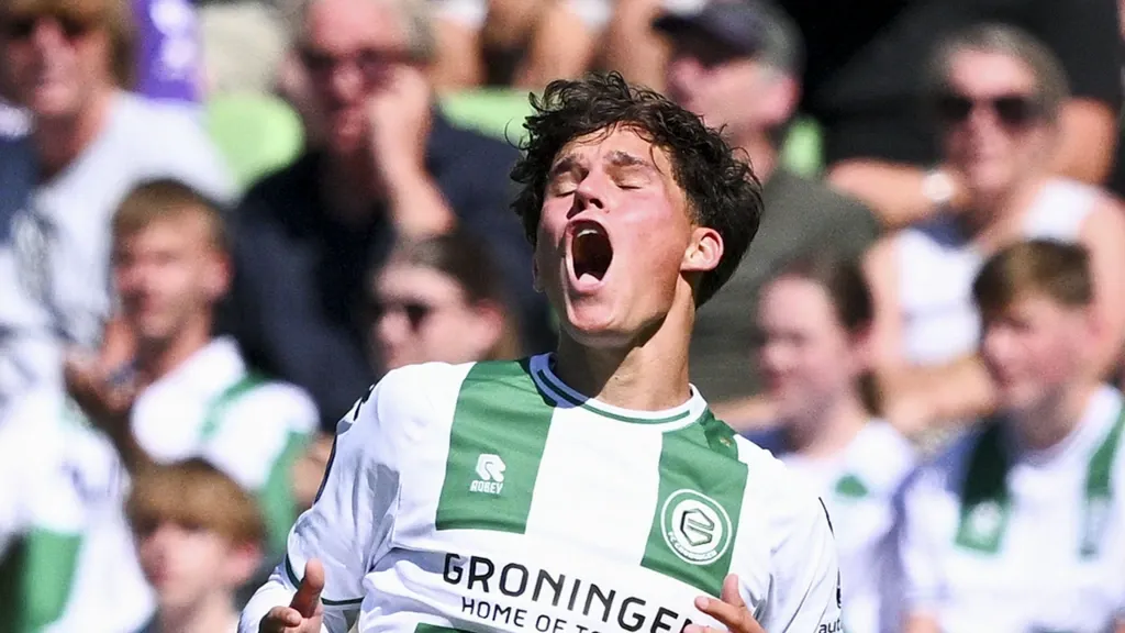 Groningen cruises past error-prone Utrecht after early opener