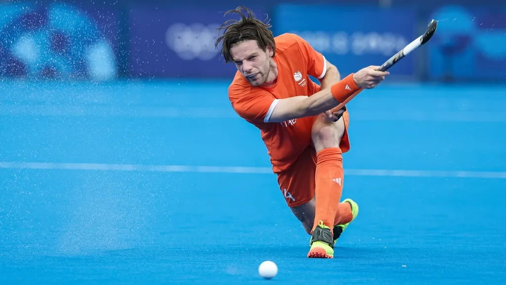 Defender Lars Balk quits international hockey after 11 years and 176 caps