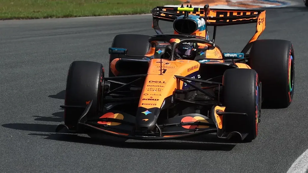 Norris seizes pole for Zandvoort finale; Verstappen stuck in seventh