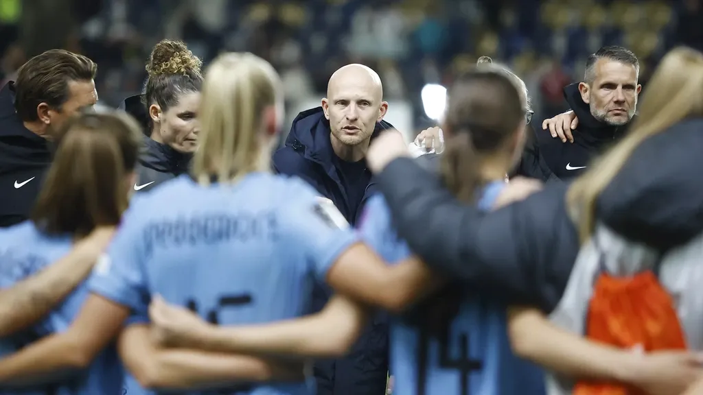 Veurink’s plan executed perfectly by Oranje, thanks to Pelova and Wilms