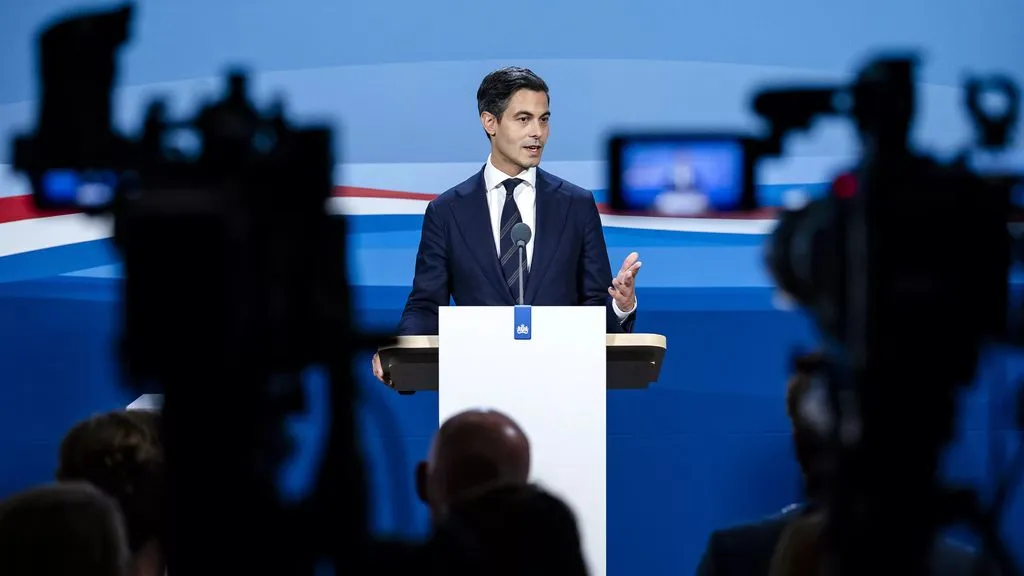 Cabinet says it takes AIVD and NCTV warning about the far right “very seriously” — but many remain skeptical