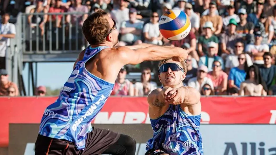 Beach duo Van de Velde/De Groot skip consolation final in Hamburg to protect themselves ahead of Euros