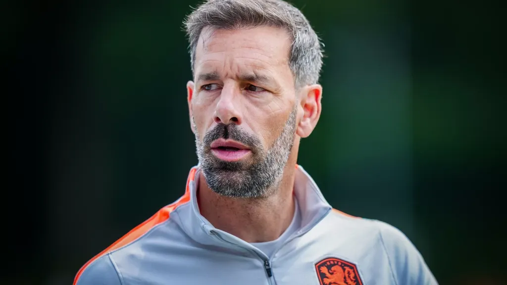 Van Nistelrooij, Ramzi and three Spaniards in Xavi’s Oranje coaching staff