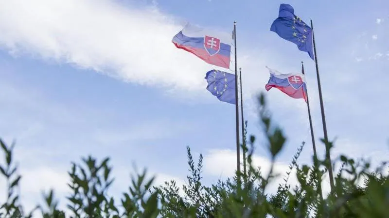 Slovakia opposes a blanket ban on Russians entering the EU