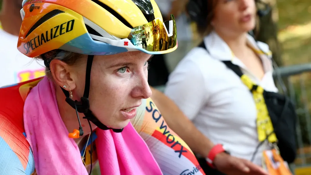Tour stage win feels like revenge after Giro disqualification for Wiebes: 'Gave me extra fire'