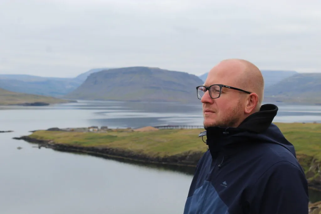 Arne Feuerhahn of Hard To Port