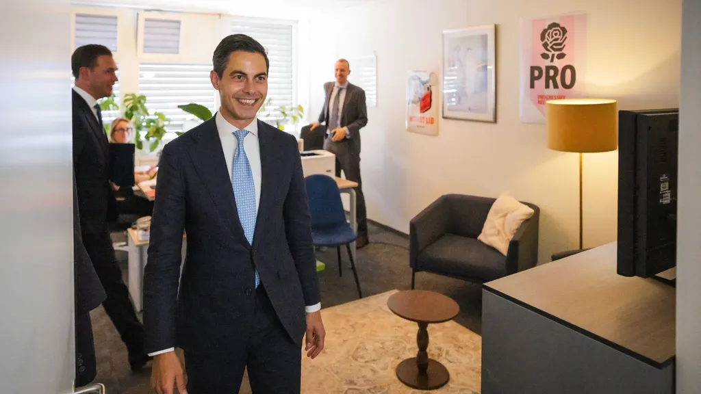 Opposition Called In for Talks on Budget Plans Ahead of Prinsjesdag, Status Still Unclear