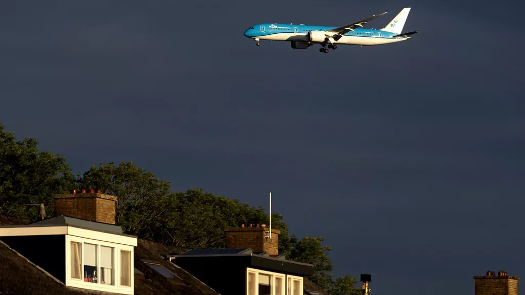 Legislation on Schiphol Moves Closer, Yet Council of State Still Critical