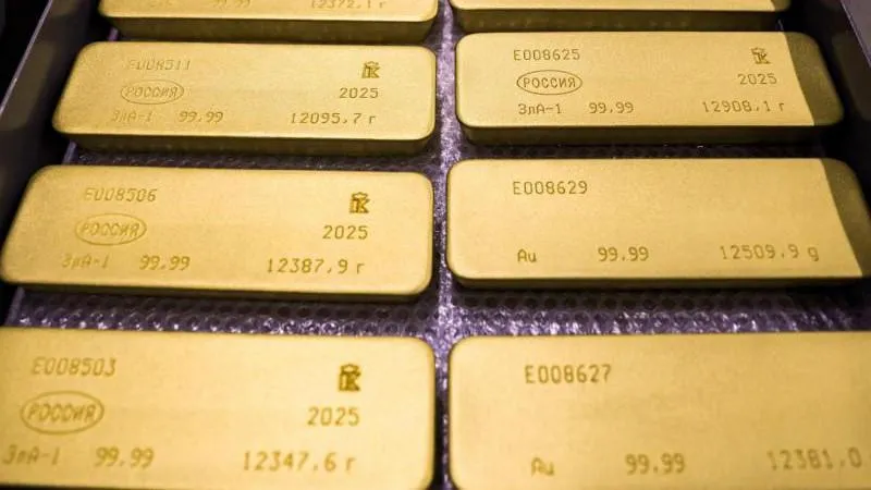 Gold Futures Break Above $4,300 for First Time Since June 18 as Investors Seek Safe Haven Amid Ukraine Tensions