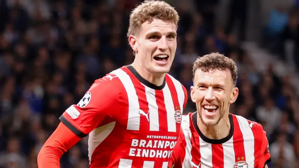 PSV fights its way to impressive win at Farioli's Porto in Champions League