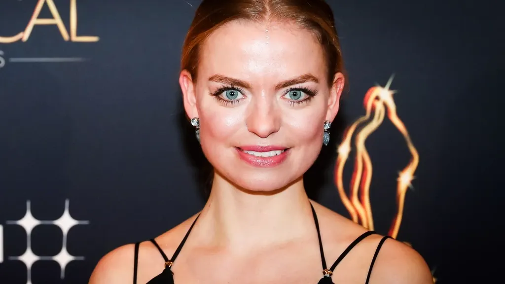 Dutch actress Keja Klaasje Kwestro awarded Theo d'Or for F*ck Lolita
