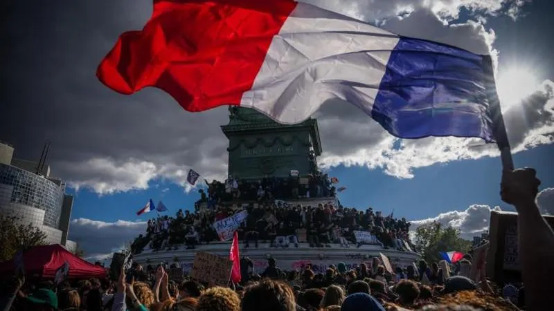AFP: Damage from unrest in France reached €30 million