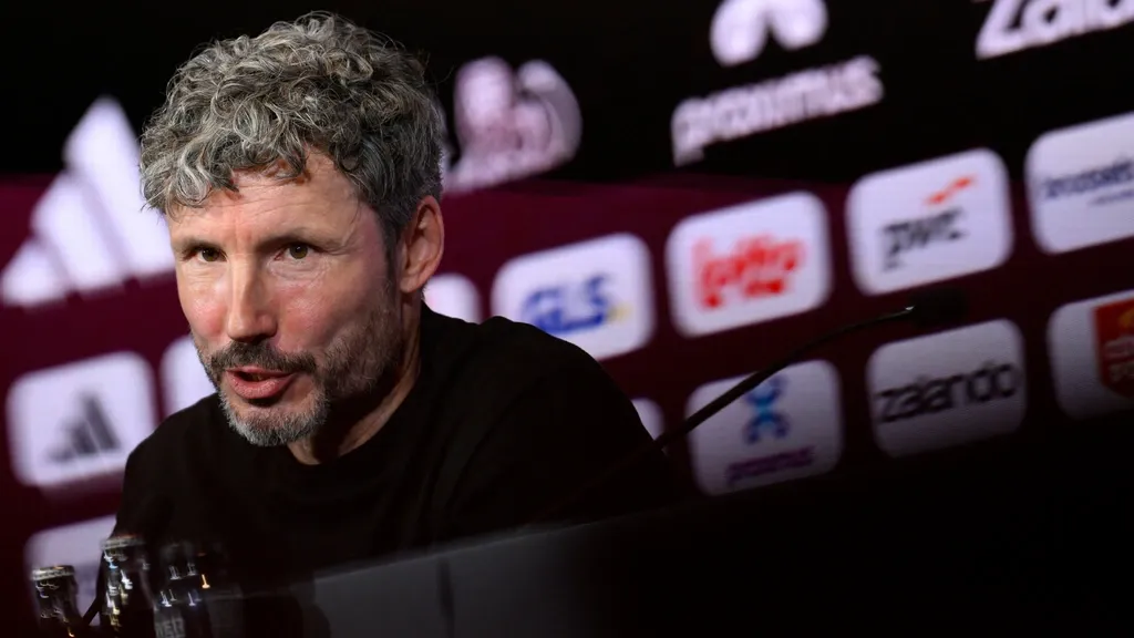 Van Bommel not contacted by KNVB: 'Glad the Belgian federation called'