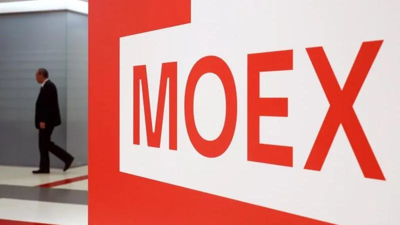 Russian stock market strengthens at the opening of trading