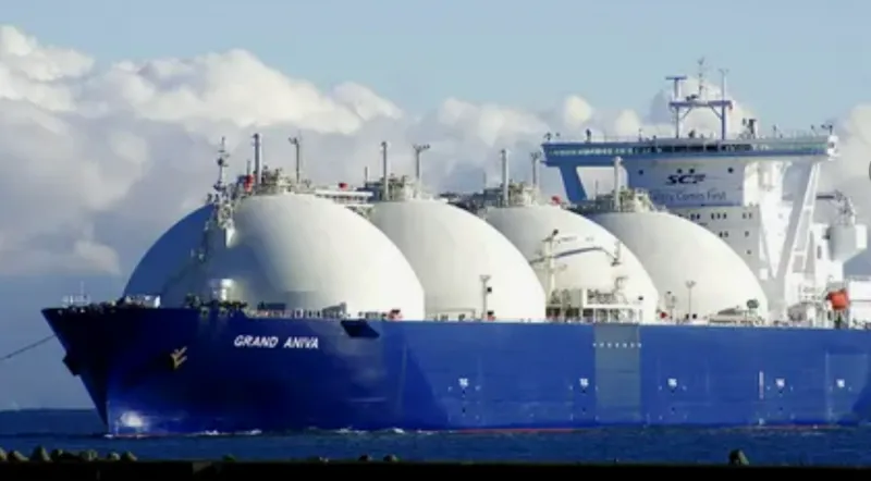 Diesel opens, LPG closes