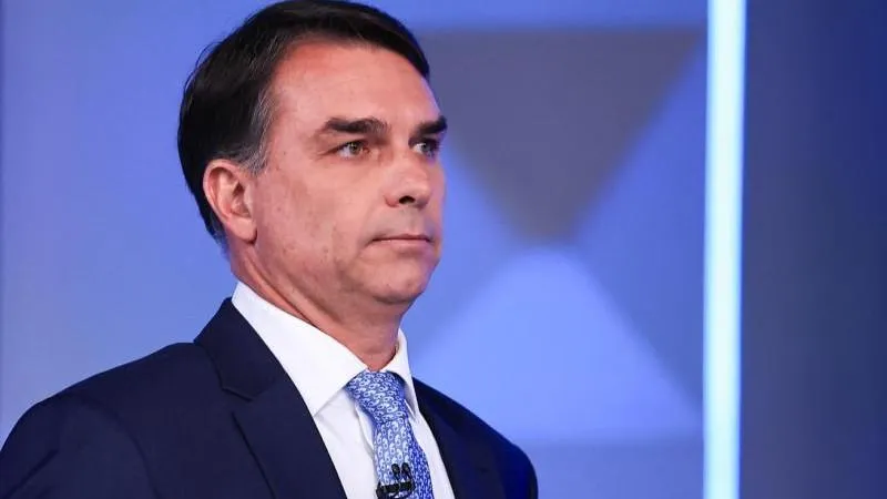 CNN Brasil: Bolsonaro Flees to the U.S. After Election Defeat, Leaving Despite Travel Ban