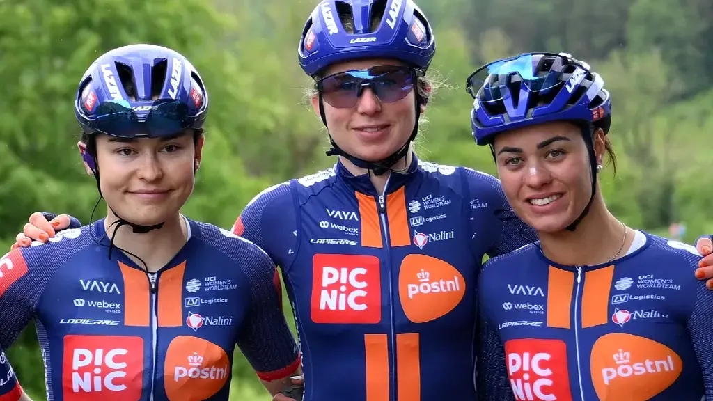 Former rider Esmée Peperkamp accuses Picnic‑PostNL of negligence: 'Fear still remains'