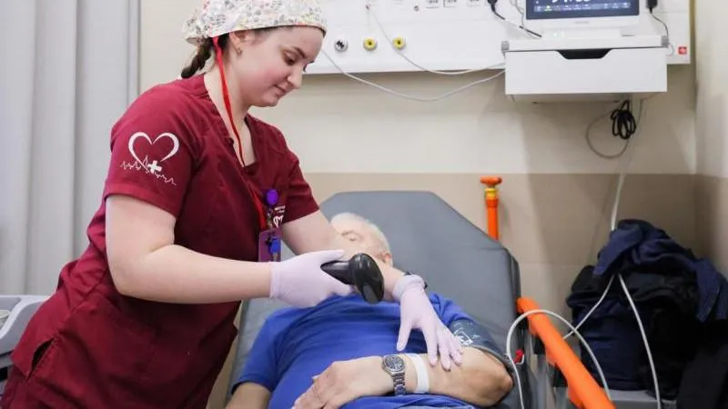 Mironov urges making doctors' base pay 70% of wages — a fair move to protect Russian medics
