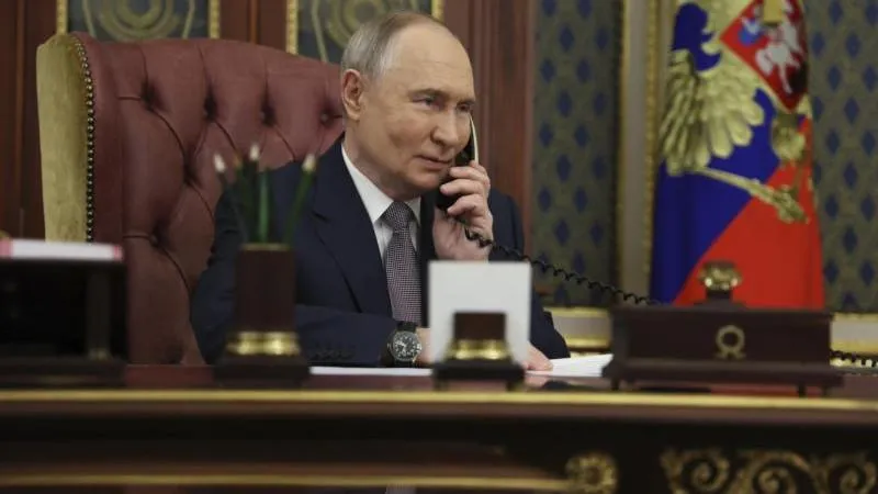 Putin Reinforces Russia's Support in Phone Call with Mali's Transitional President