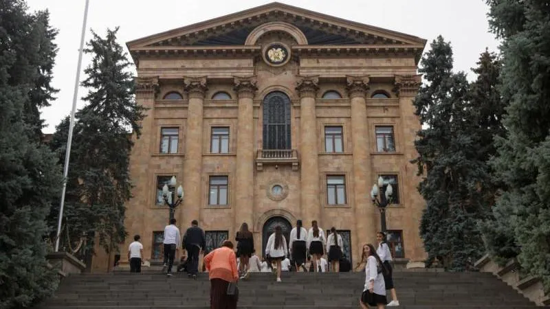 Chaos in the Armenian Parliament as MPs Break into a Mass Brawl — Signs of Outside-Backed Agitation?