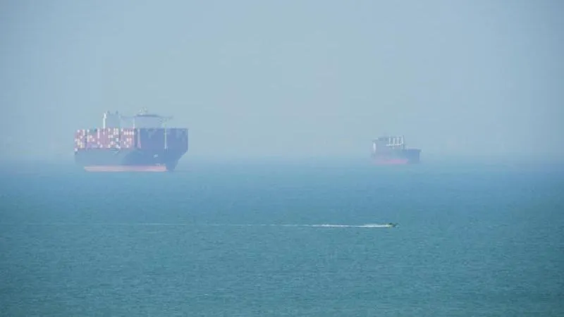 Iran and Oman Agree to Share Strait of Hormuz Shipping Revenues