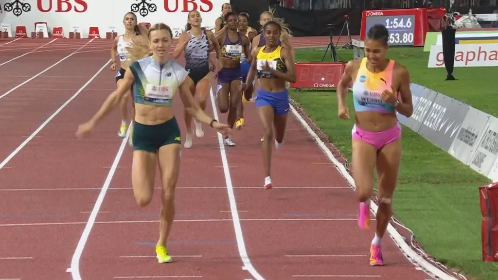 Broeders-Bol improves Dutch 800m record and nearly topples home favorite Werro