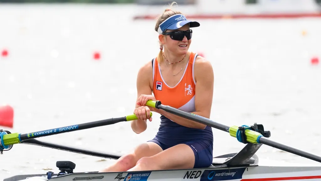 Skiff rower Kettler takes silver as formidable Russian Zjovner wins at EC many others skipped